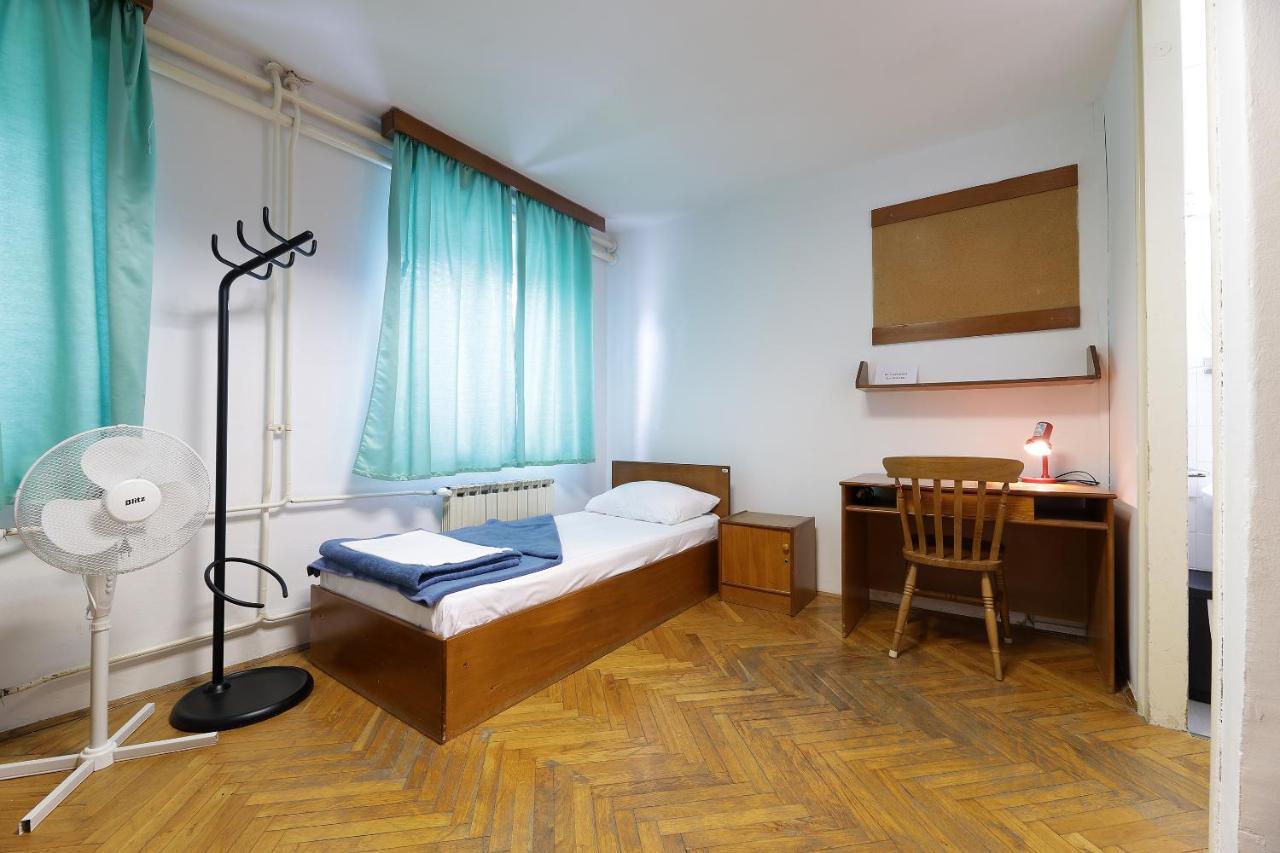 Rijeka Budget Rooms Eksteriør billede